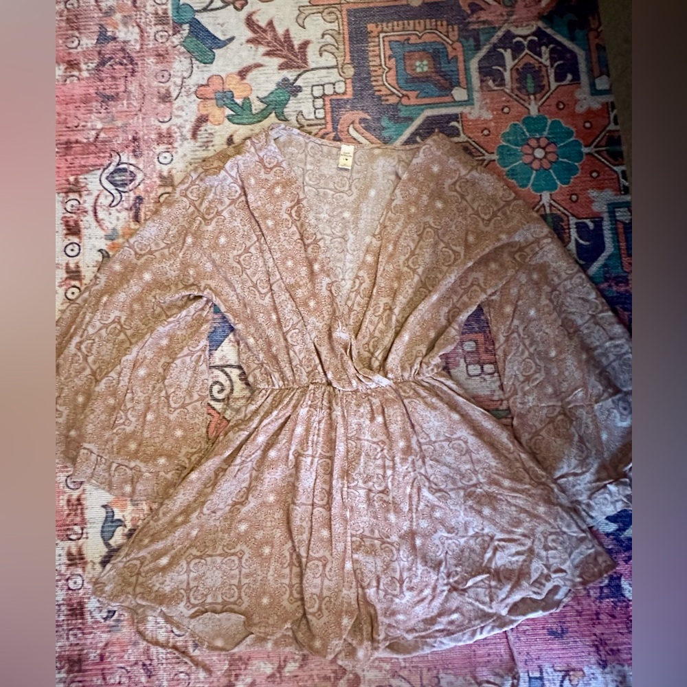 Beige/Rose Boho Floral Romper with Belle Sleeves